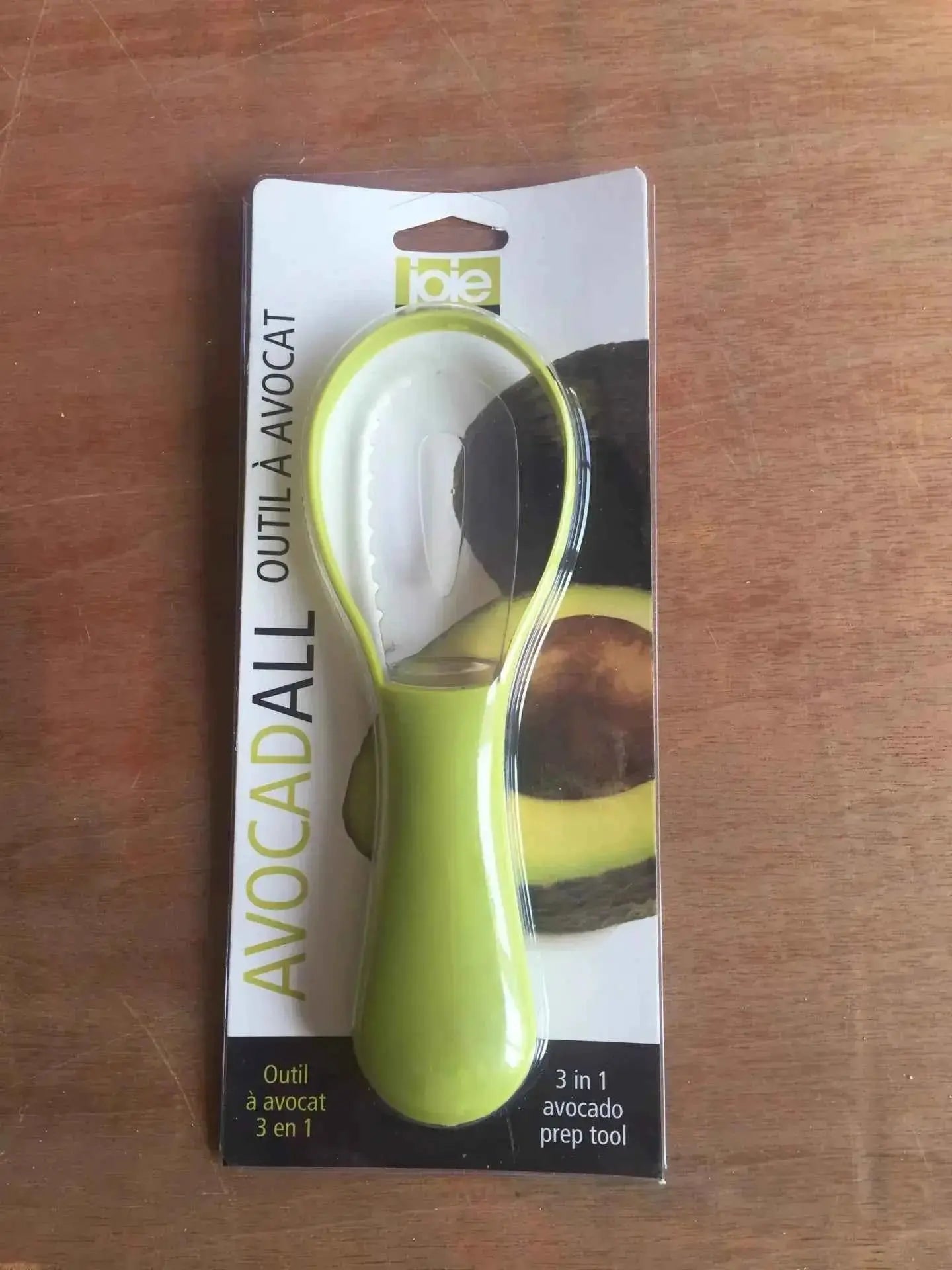 3-in-1 Avocado Slicer and Pitter Tool